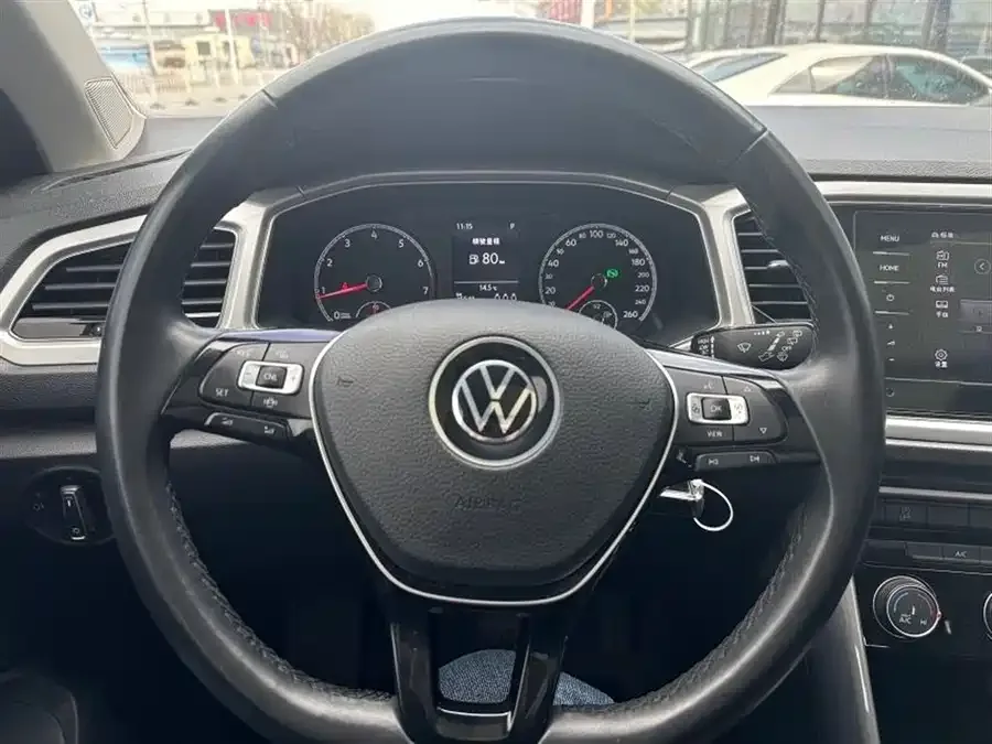Volkswagen T-ROC T-ROC 2021 facelift 280TSI DSG two-wheel drive elite intelligent version 2022 — миниатюра 4