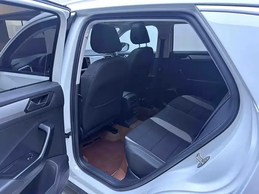 Volkswagen T-ROC T-ROC 2022 280TSI DSG 2WD Elite PLUS 2022 — миниатюра 5