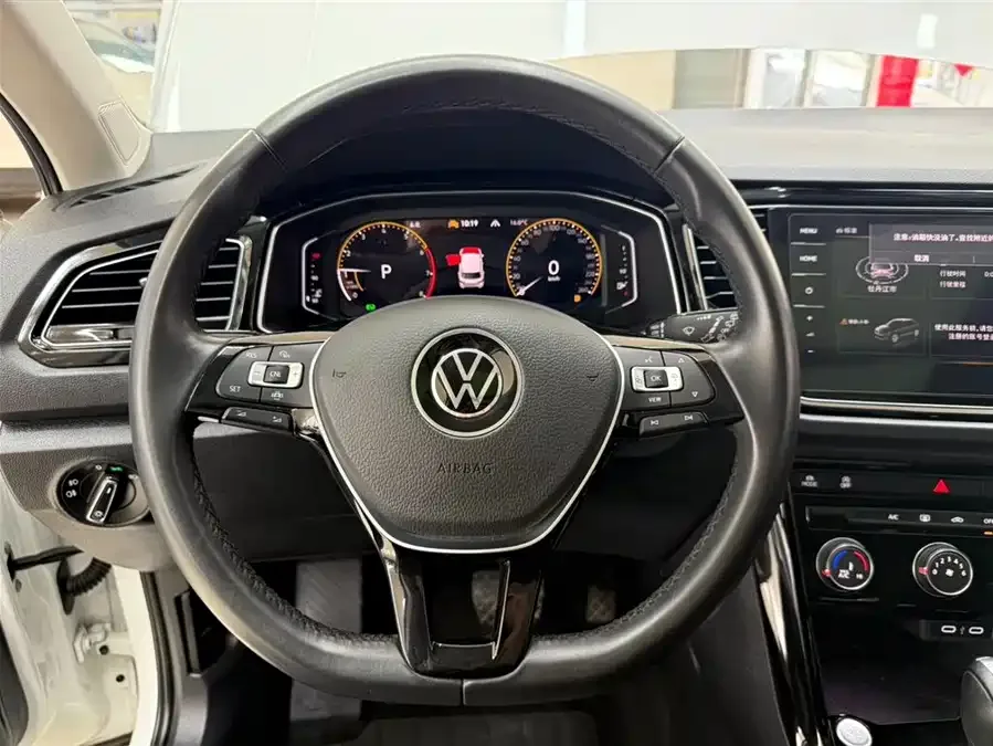 Volkswagen T-ROC T-ROC 2022 280TSI DSG 2WD Comfort PLUS 2022 — миниатюра 5