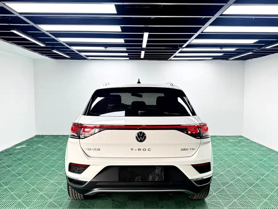Volkswagen T-ROC T-ROC 2023 280TSI DSG 2WD Time Edition 2023 — миниатюра 2