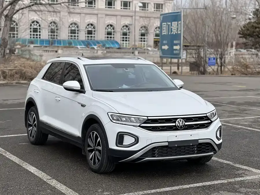 Volkswagen T-ROC T-ROC 2023 280TSI DSG 2WD Time Edition 2023 — миниатюра 3
