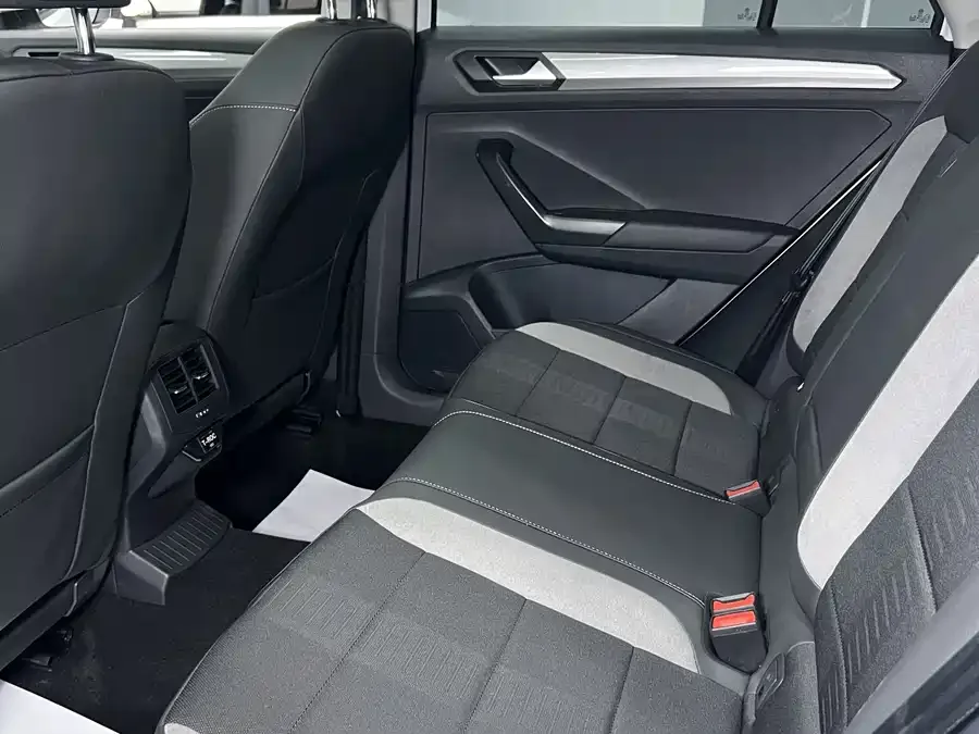 Volkswagen T-ROC T-ROC 2022 280TSI DSG 2WD Elite PLUS 2022 — миниатюра 5