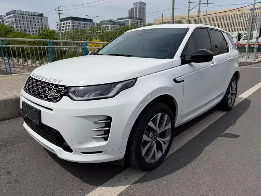 Land Rover Pre-owned Discovery Sports Discovery Sport 2025 249PS Performance Technology Edition 2025 — фото 1, купить с доставкой в Москву
