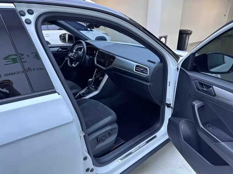 Volkswagen T-ROC T-ROC 2022 280TSI DSG 2WD R-Line Pro PLUS 2023 — миниатюра 5