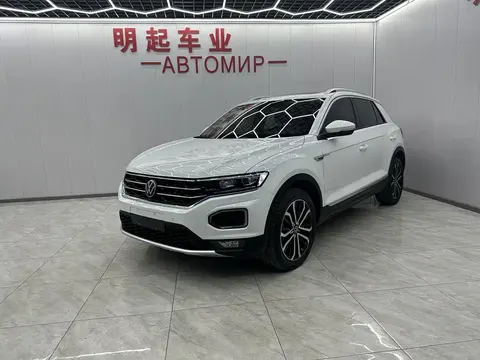 Volkswagen T-ROC 2023 купить в Москве