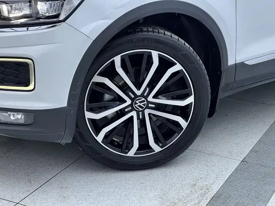 Volkswagen T-ROC T-ROC 2022 280TSI DSG 2WD Comfort PLUS 2022 — миниатюра 4