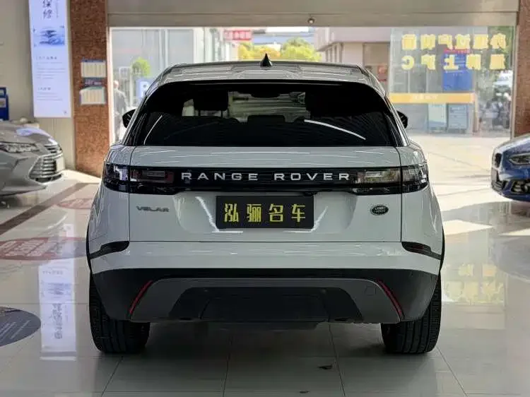 Land Rover Range Rover Velar Range Rover Velar 2022 250PS 2022 — миниатюра 2
