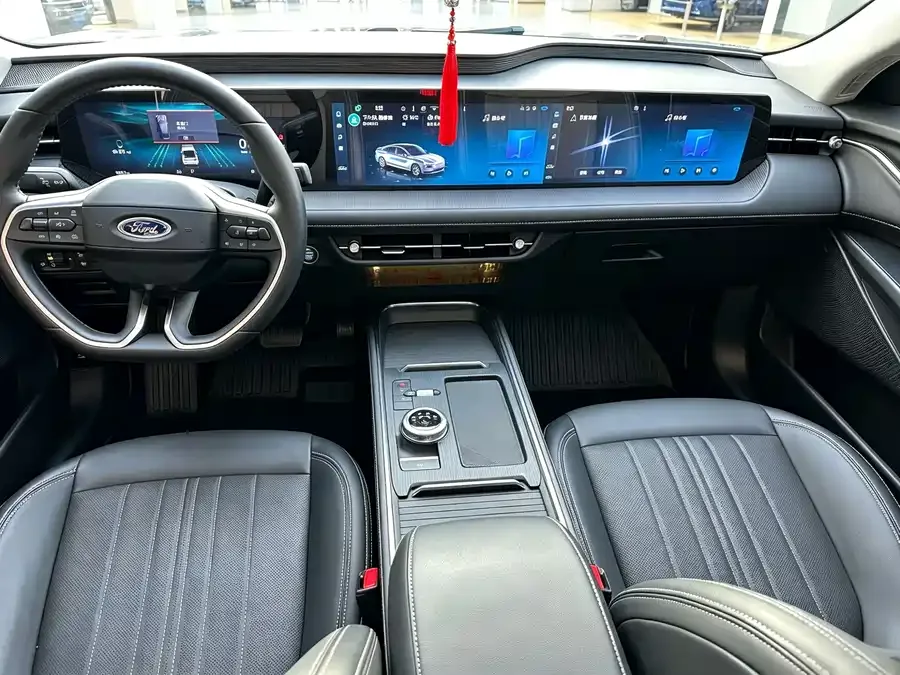 Ford Mondeo Mondeo 2025 2.0T EcoBoost Luxury Edition 2025 — миниатюра 4