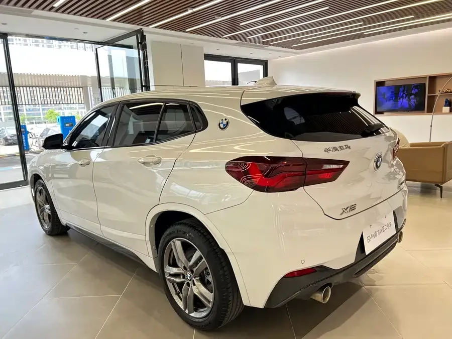 BMW X2 2022 sDrive25i M Sport Package 2022 — миниатюра 4