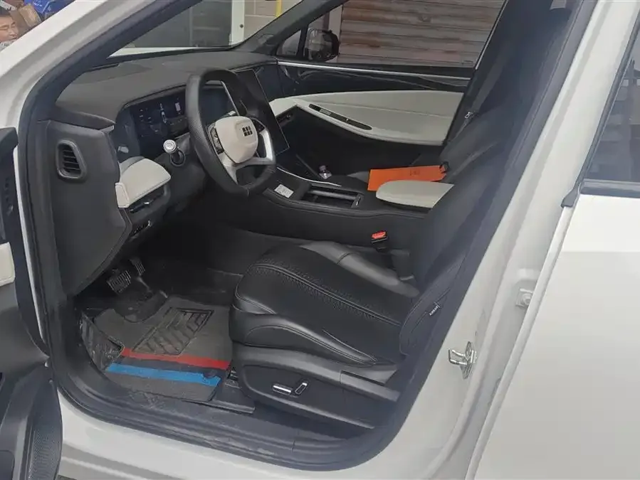 Geely Galaxy L7 Galaxy L7 2023 1.5T 55km PRO 2024 — миниатюра 3