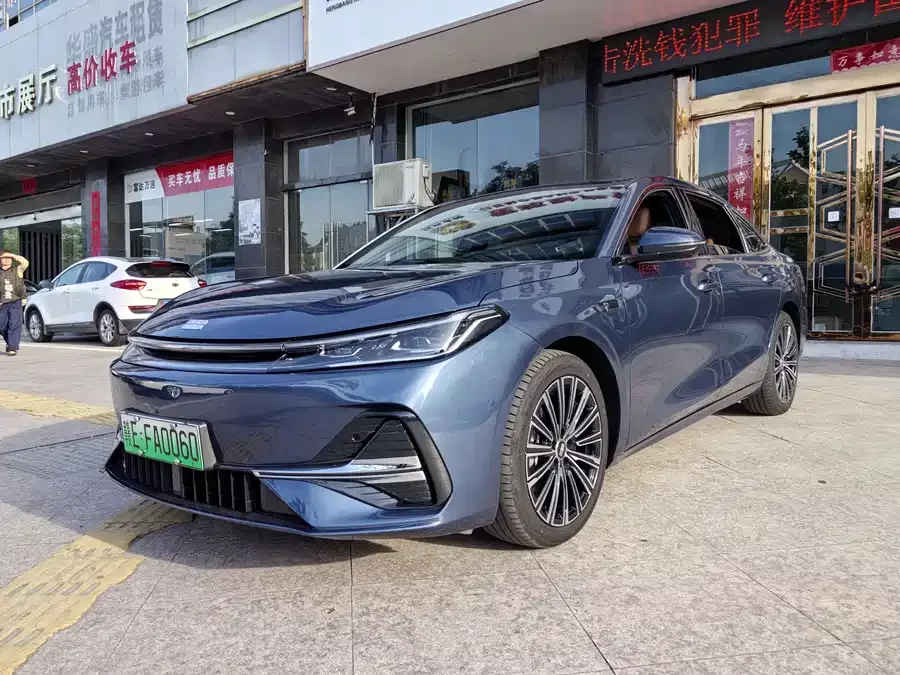 Geely Galaxy A7 Galaxy A7 2025 EM-i 150km Starship Edition 2025 — фото 1, купить с доставкой в Москву