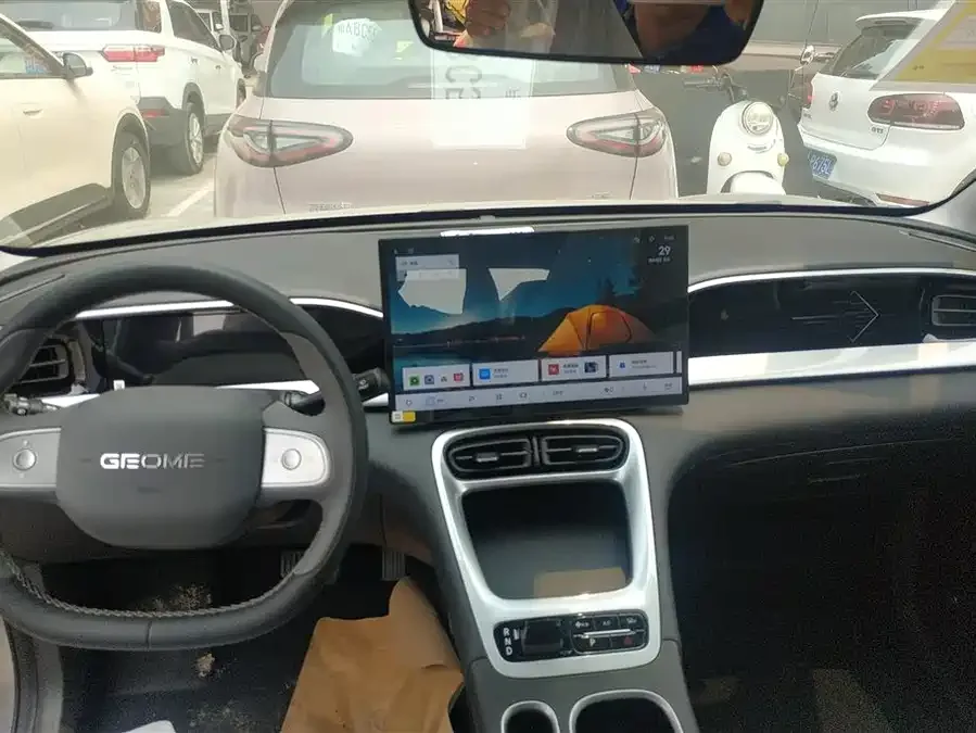 Geely Star Wish Star Wish 2025 310km Dream Edition 2026 — миниатюра 4