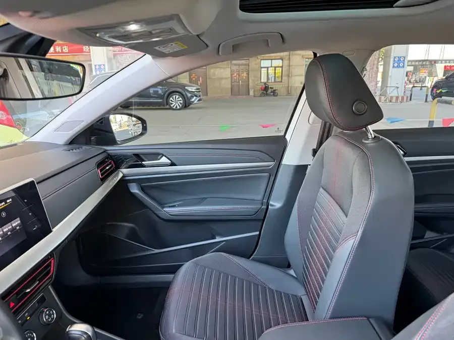 Volkswagen Lavida Lavida 2023 280TSI DSG Starry Sky Edition 2022 — миниатюра 2