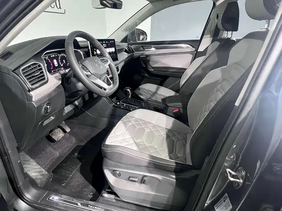 Volkswagen Tayron Tanyue 2023 330TSI 2WD Luxury Plus Advanced Edition 2024 — миниатюра 4