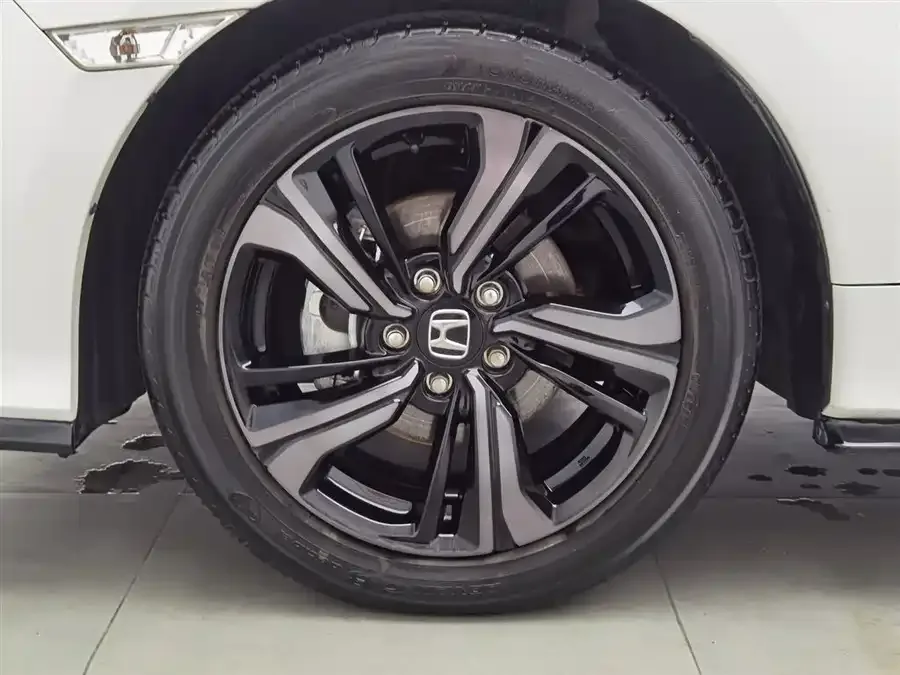 Honda Civic Civic 2021 HATCHBACK 220TURBO CVT Cool Control 2022 — миниатюра 5