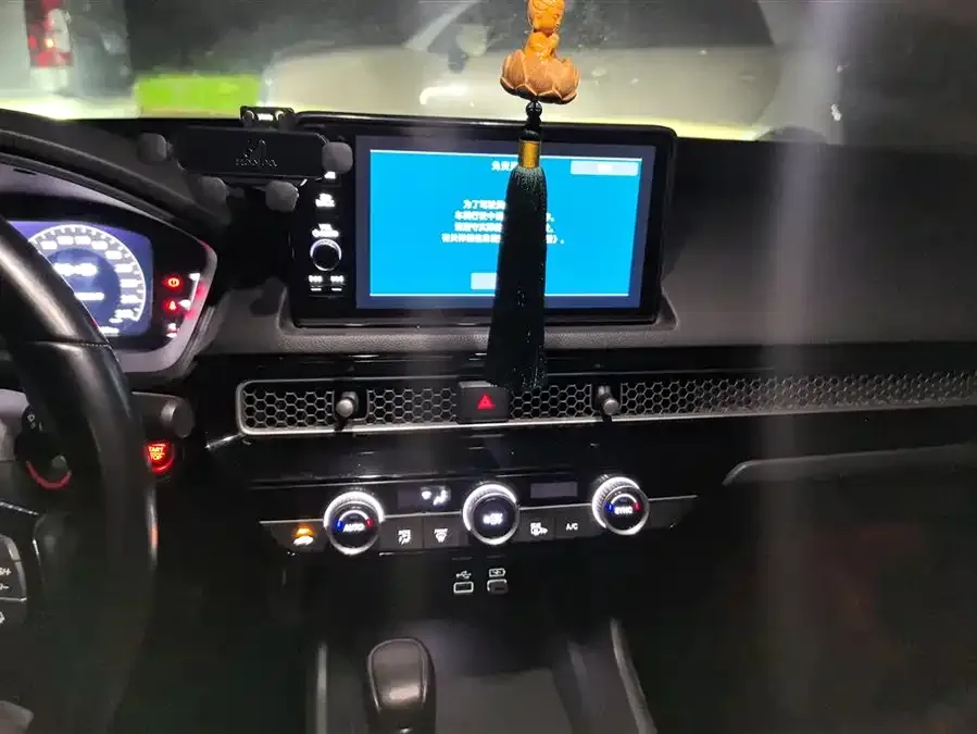 Honda Civic 2022 Civic 240TURBO CVT Ignition Edition 2022 — миниатюра 4