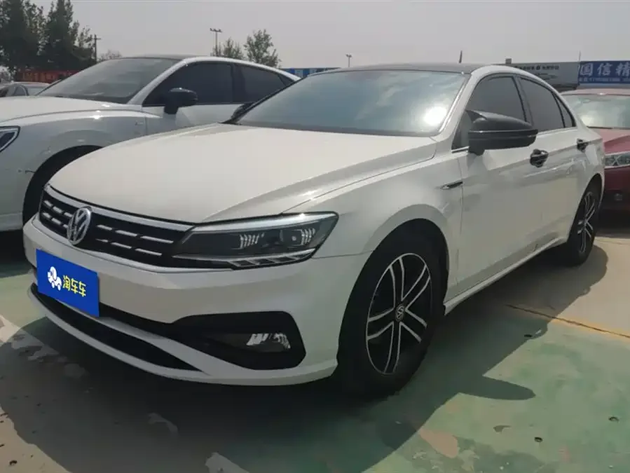 Volkswagen Lamando Lingdu 2021 facelift 280TSI DSG comfort version 2022 — фото 1, купить с доставкой в Москву