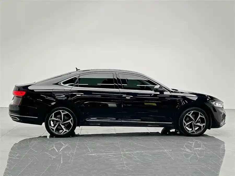 Volkswagen Passat Passat 2024 330TSI Star Elite Edition 2024 — миниатюра 4