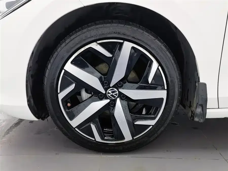 Volkswagen Lamando 2023 Lingdu Lingdu L 280TSI DSG Cool Edition 2023 — миниатюра 5