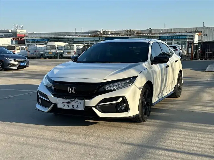 Honda Civic Civic 2021 HATCHBACK 220TURBO CVT Cool Control 2022 — фото 1, купить с доставкой в Москву