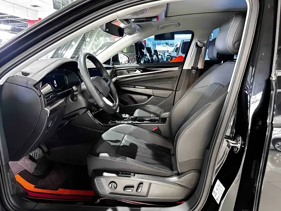 Volkswagen Passat Passat 2025 Outstanding Model 330TSI Starry Sky Elite Edition 2024 — миниатюра 4