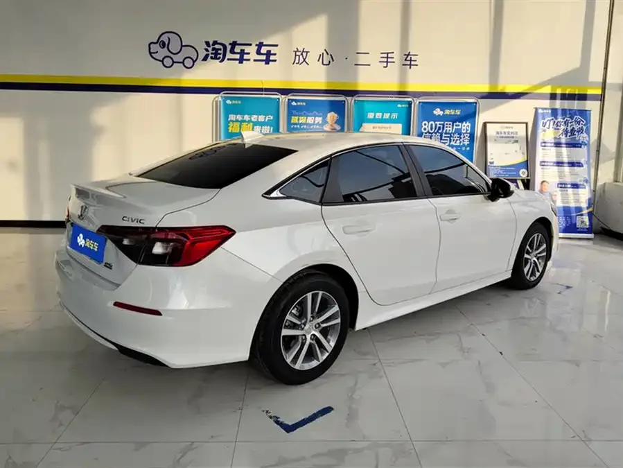 Honda Civic 2023 Civic 240TURBO CVT Sporty C-Stage Special Edition 2024 — миниатюра 3