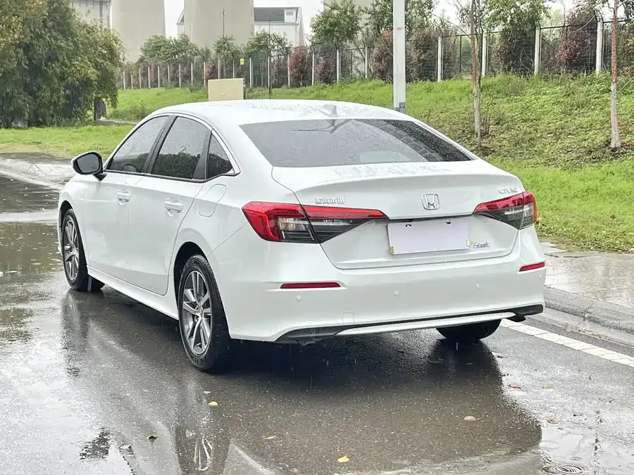 Honda Civic 2022 Civic 240TURBO CVT Dynamic Edition 2025 — миниатюра 2