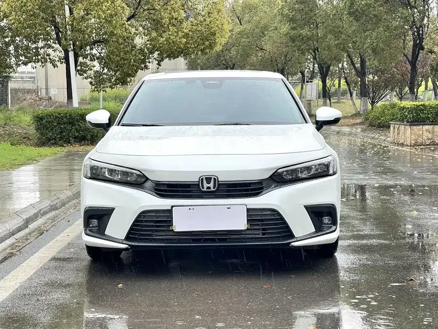 Honda Civic 2022 Civic 240TURBO CVT Dynamic Edition 2025 — миниатюра 3