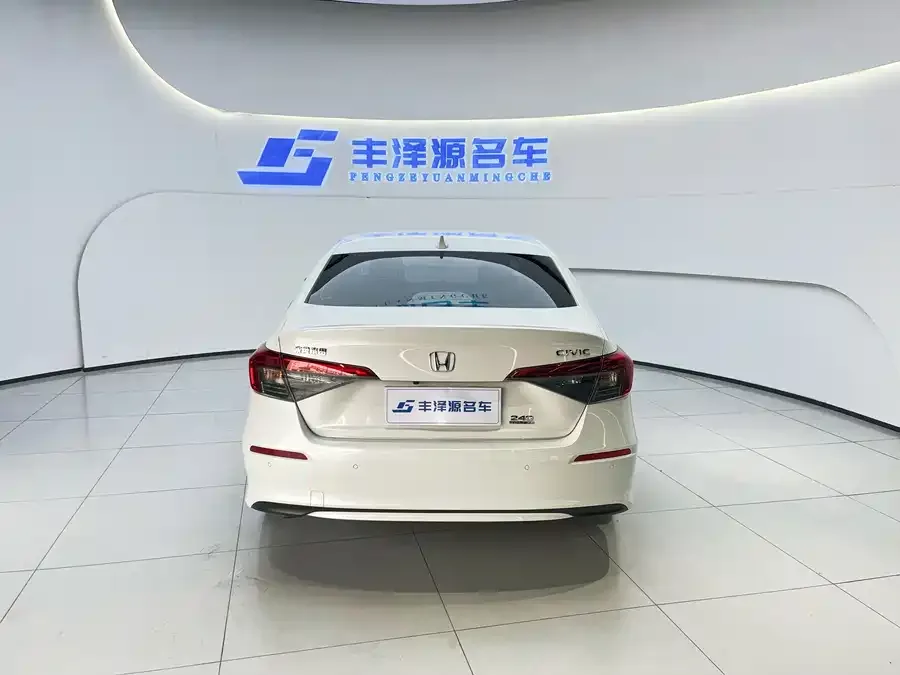 Honda Civic 2023 Civic 240TURBO CVT Power Edition 2023 — миниатюра 2