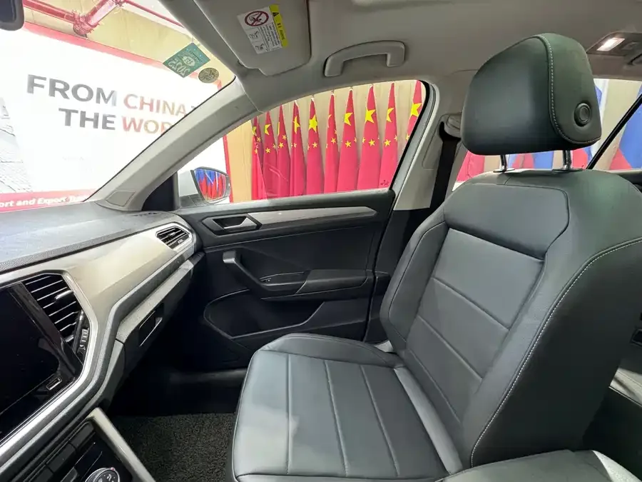 Volkswagen T-ROC T-ROC 2021 280TSI DSG 2WD Elite Smart Edition 2023 — миниатюра 4