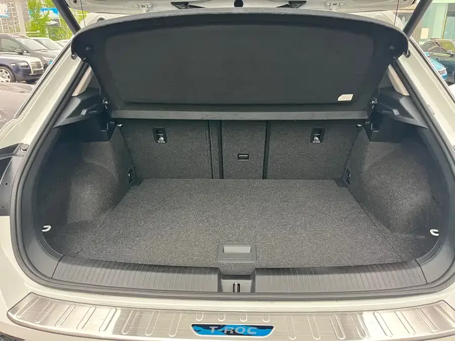 Volkswagen T-ROC T-ROC 2022 280TSI DSG 2WD Comfort PLUS 2022 — миниатюра 4