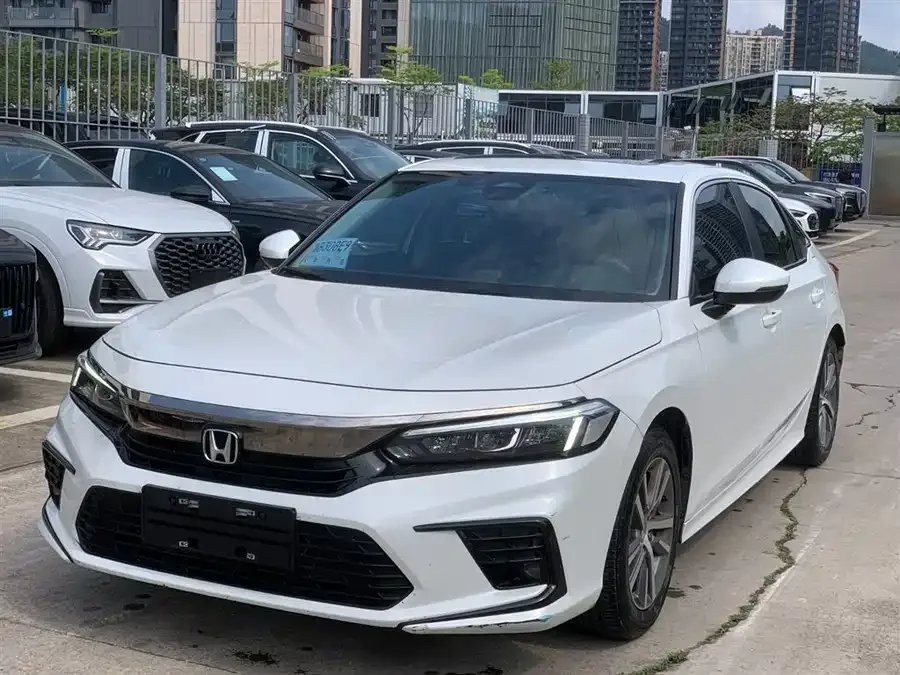 Honda Civic 2022 Civic 240TURBO CVT Dynamic Edition 2022 — фото 1, купить с доставкой в Москву