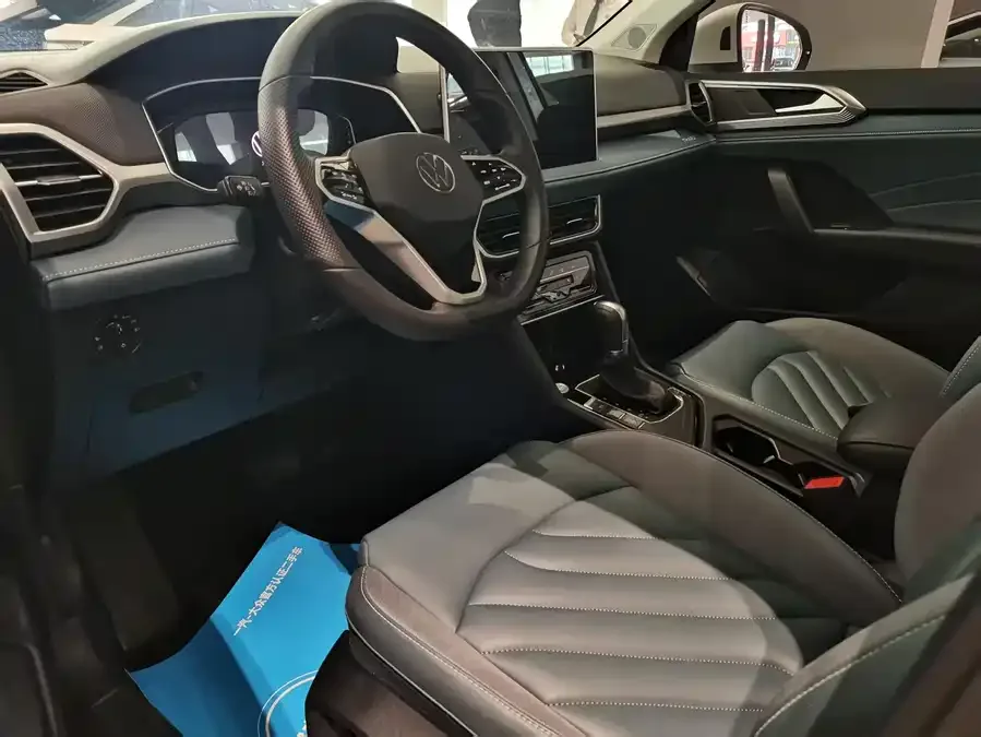 Volkswagen Tiguan (Tharu) Tuyue 2023 300TSI 2WD Full Moon Edition 2023 — миниатюра 5