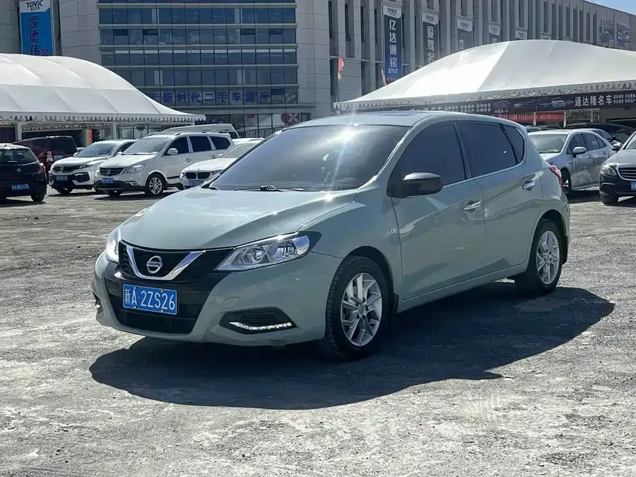 Nissan Tiida Tiida 2023 1.6L CVT cool version 2023 — фото 1, купить с доставкой в Москву