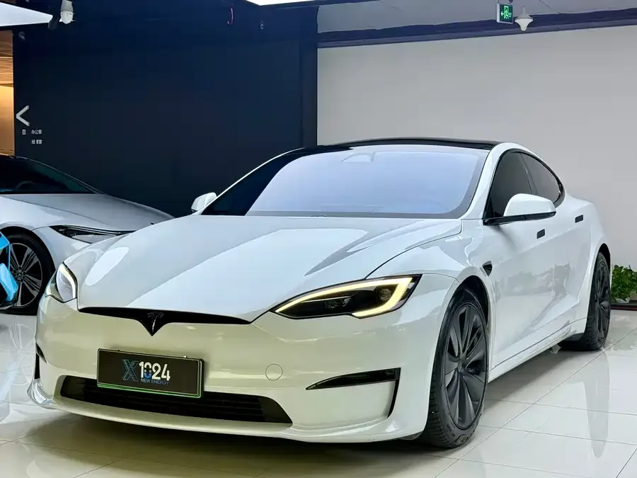 Tesla Model S Model S 2023 Dual Motor All-Wheel Drive 2023 — фото 1, купить с доставкой в Москву