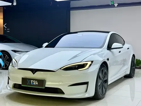Tesla Model S 2023 купить в Москве