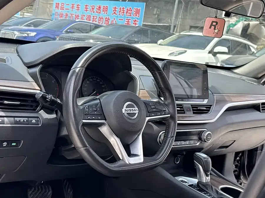 Nissan Altima Teana 2021 2.0L XL Comfort Edition 2022 — миниатюра 5