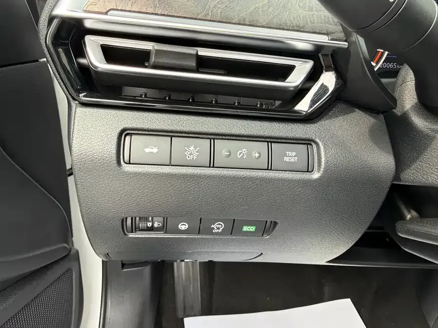 Nissan Altima Teana 2022 2.0L XL-Upr Premium Edition 2025 — миниатюра 2