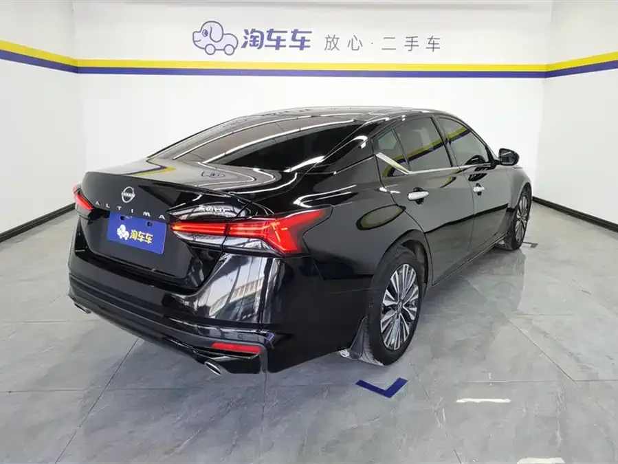 Nissan Altima 2022 Teana 2.0L XL-TLS Enjoy Edition 2023 — миниатюра 3