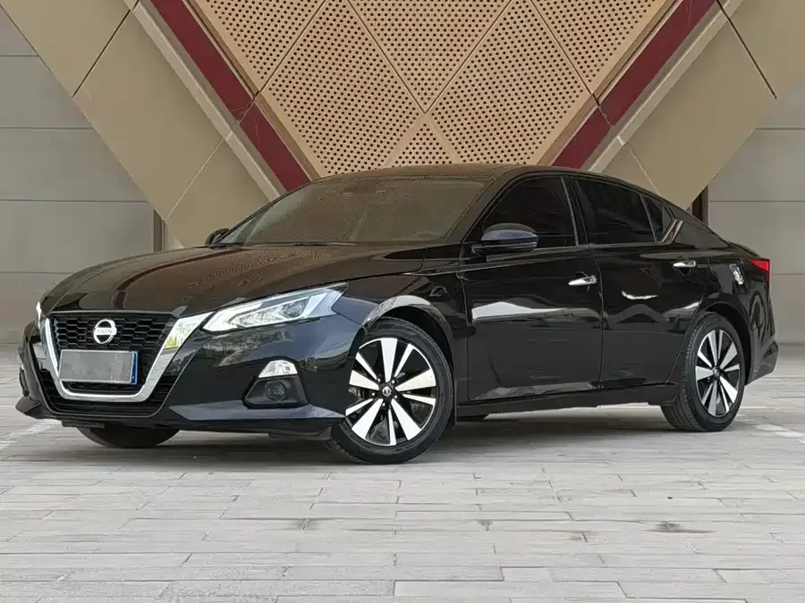 Nissan Altima Teana 2021 2.0L XL Comfort Edition 2022 — фото 1, купить с доставкой в Москву