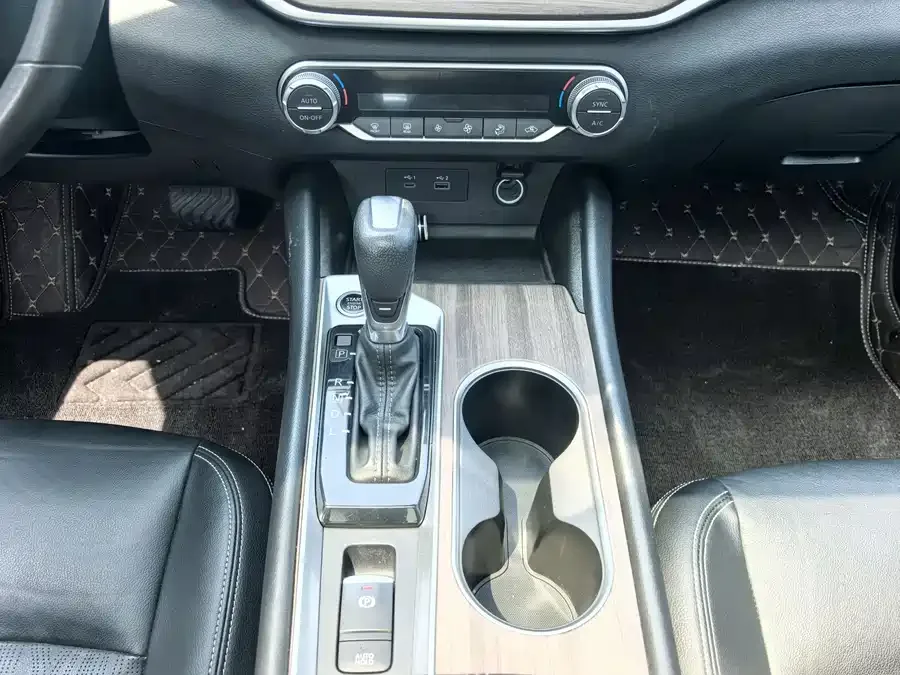 Nissan Altima Teana 2021 2.0L XL Comfort Edition 2022 — миниатюра 4
