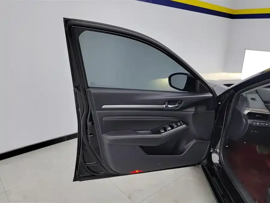 Nissan Altima Teana 2021 2.0L XL Comfort Edition 2022 — миниатюра 4