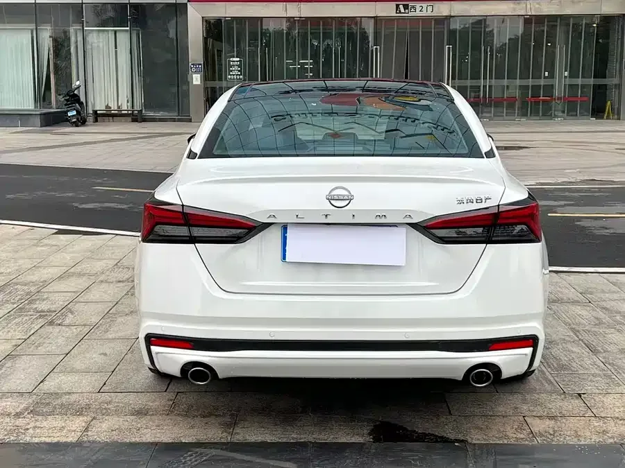 Nissan Altima 2022 Teana 2.0L XL-TLS Enjoy Edition 2023 — миниатюра 2