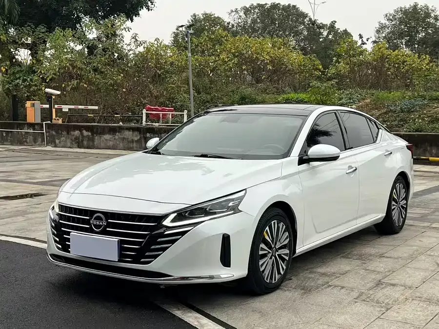 Nissan Altima 2022 Teana 2.0L XL-TLS Enjoy Edition 2023 — фото 1, купить с доставкой в Москву