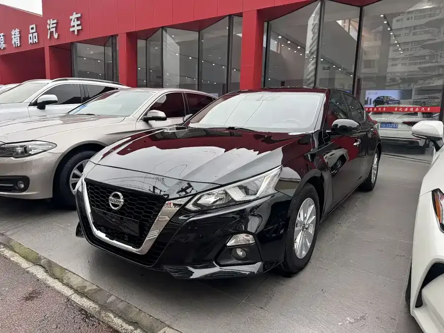 Nissan Altima Teana 2021 2.0L XL Comfort Edition 2022 — фото 1, купить с доставкой в Москву