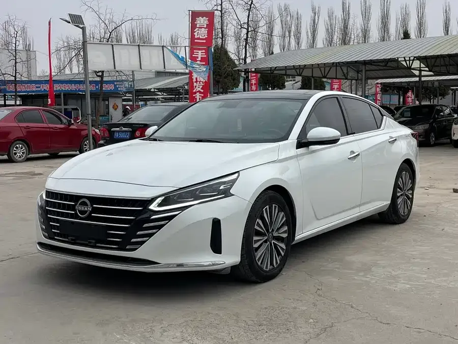 Nissan Altima 2022 Teana 2.0L XL-TLS Enjoy Edition 2023 — фото 1, купить с доставкой в Москву