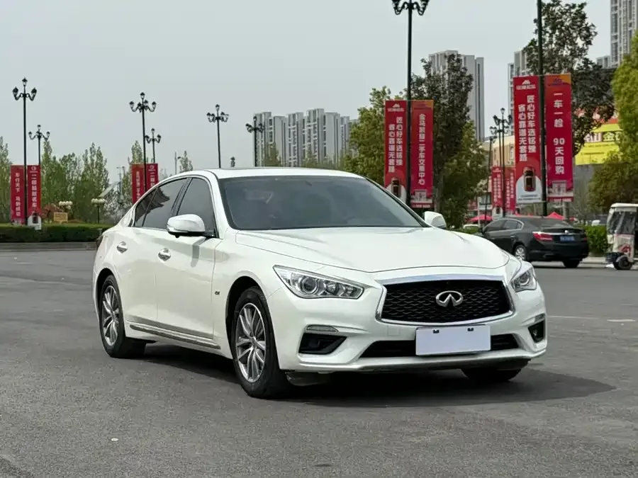 Infiniti Q50L 2021 2.0T Comfort Edition 2022 — миниатюра 3