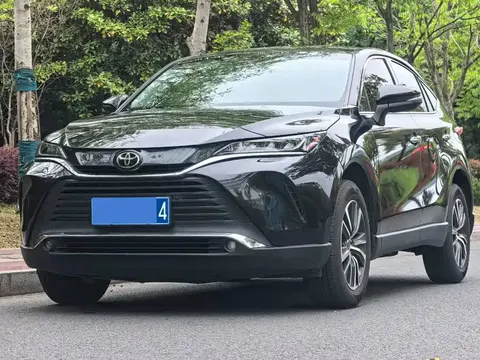 Toyota Lingfang HARRIER 2022 buy in Moscow
