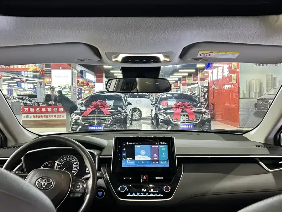 Toyota Frontlander Fenglanda 2022 2.0L CVT Luxury PLUS Edition 2022 — миниатюра 3