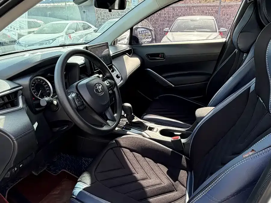 Toyota Corolla Corolla 2022 2.0L Elite Edition 2023 — миниатюра 2